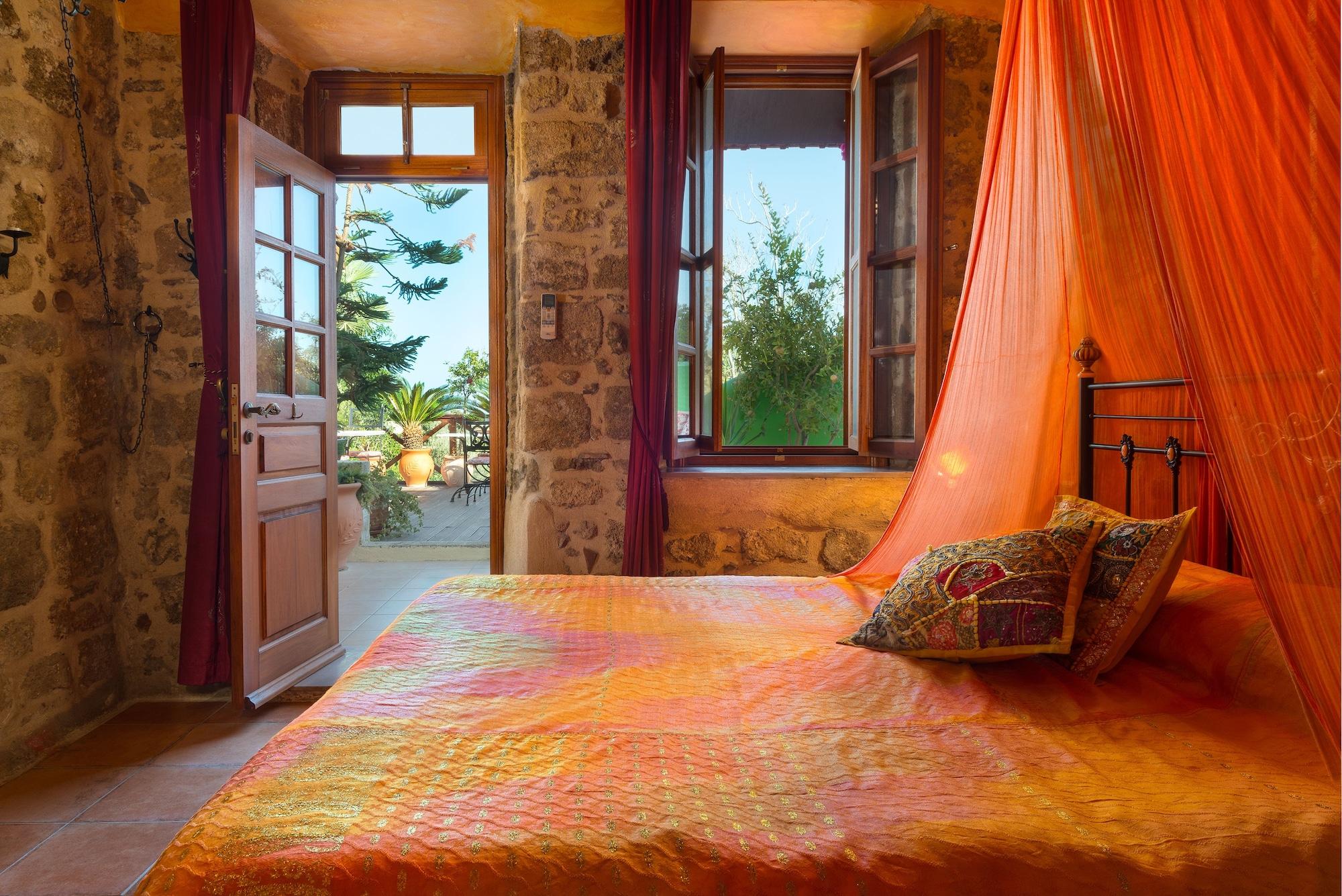 Nikos Takis Fashion Boutique Hotel Rhodes City Екстериор снимка